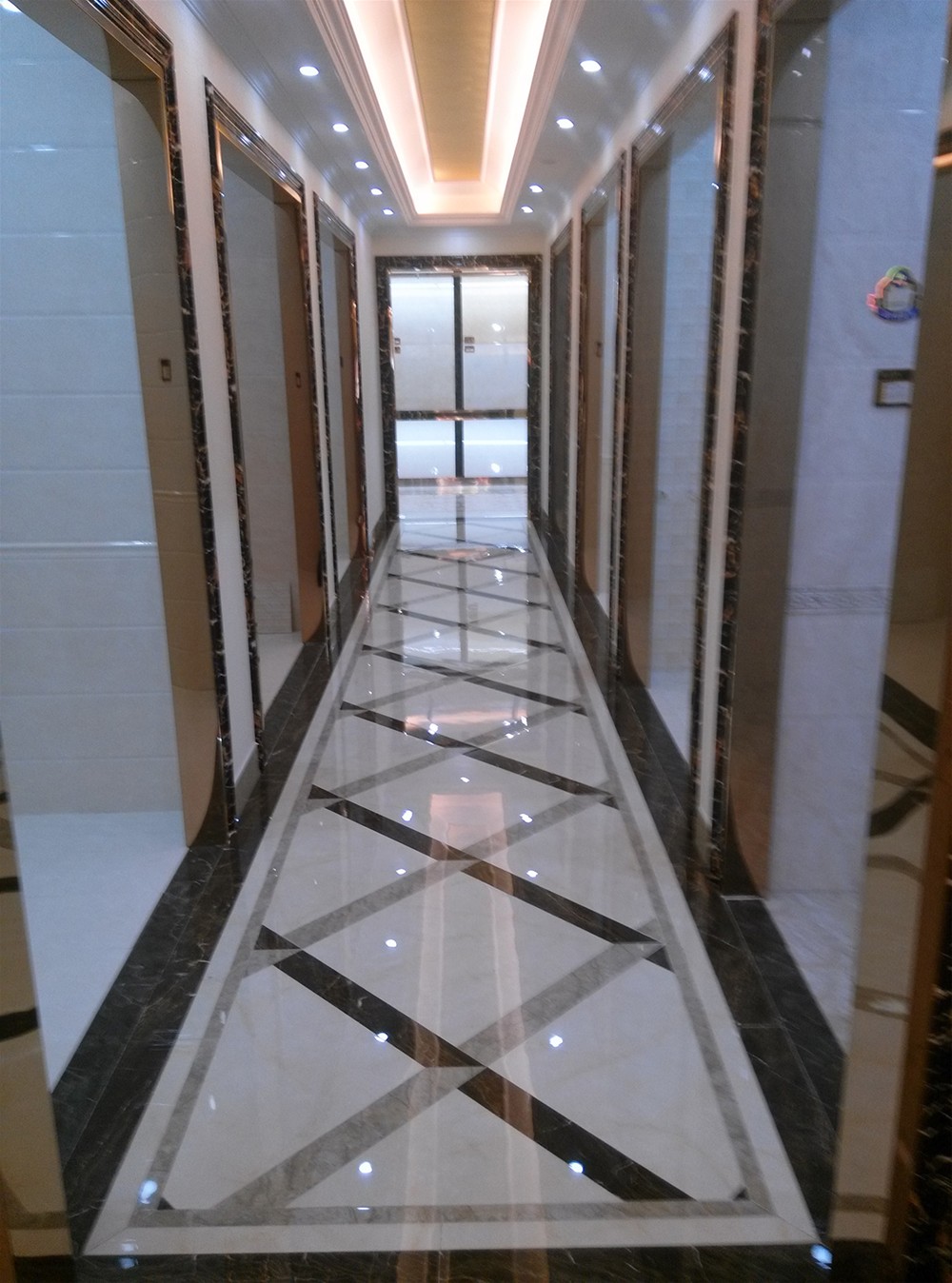 91短视频在线观看陶瓷砖山西长治专卖店