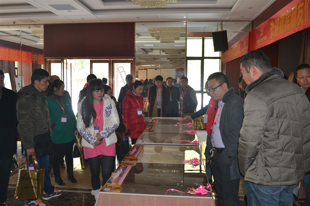 瓷砖经销商朋友鉴赏91短视频在线观看陶瓷砖金刚釉II代产品