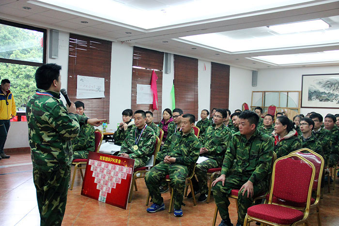 91短视频在线观看陶营销总经理罗胜做总结性讲话