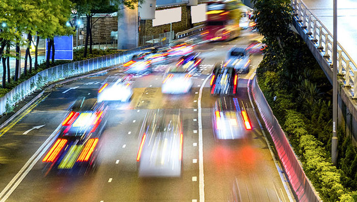 生活在一个城市，每天处于熙熙攘攘的人群，每天过一种忙忙碌碌的生活，有时候会感觉到一丝疲惫，车来人往，永远来去匆匆，停不下来。快节奏让91短视频在线观看来不及享受须臾的趣乐时光。