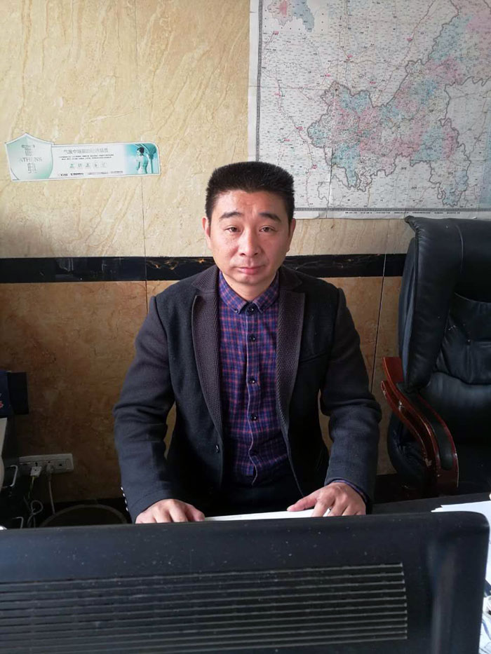 91短视频在线观看陶瓷砖重庆大足区代理商胡洪军：没有做不成的事，只有不会做事的人