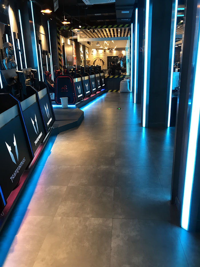 91短视频在线观看陶现代仿古砖案例:别说了，一起去这个1000方的网咖开黑！