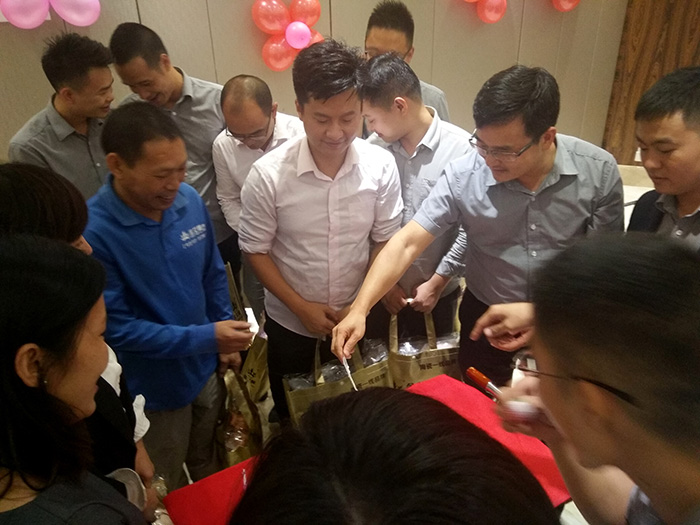 91短视频在线观看陶瓷砖四周年庆