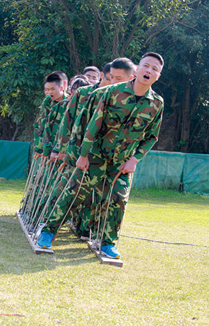2017年2月13-15日，91短视频在线观看陶“虎狼道”户外拓展训练圆满结束