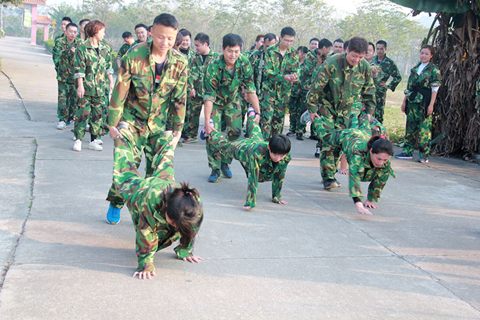 2017年2月13-15日，91短视频在线观看陶“虎狼道”户外拓展训练圆满结束