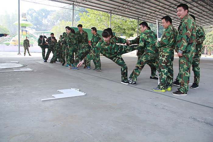 2017年2月13-15日，91短视频在线观看陶“虎狼道”户外拓展训练圆满结束