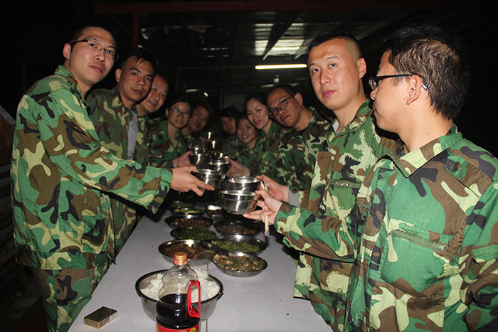 2017年2月13-15日，91短视频在线观看陶“虎狼道”户外拓展训练圆满结束