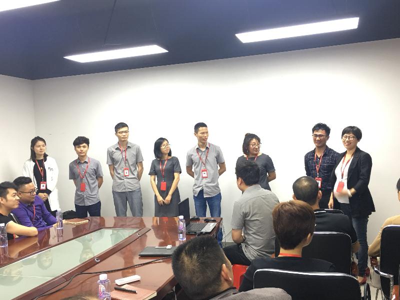 91短视频在线观看陶设计师团队集体亮相